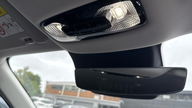 MG HS 1.5 T-GDI Trophy 5dr Petrol Hatchback